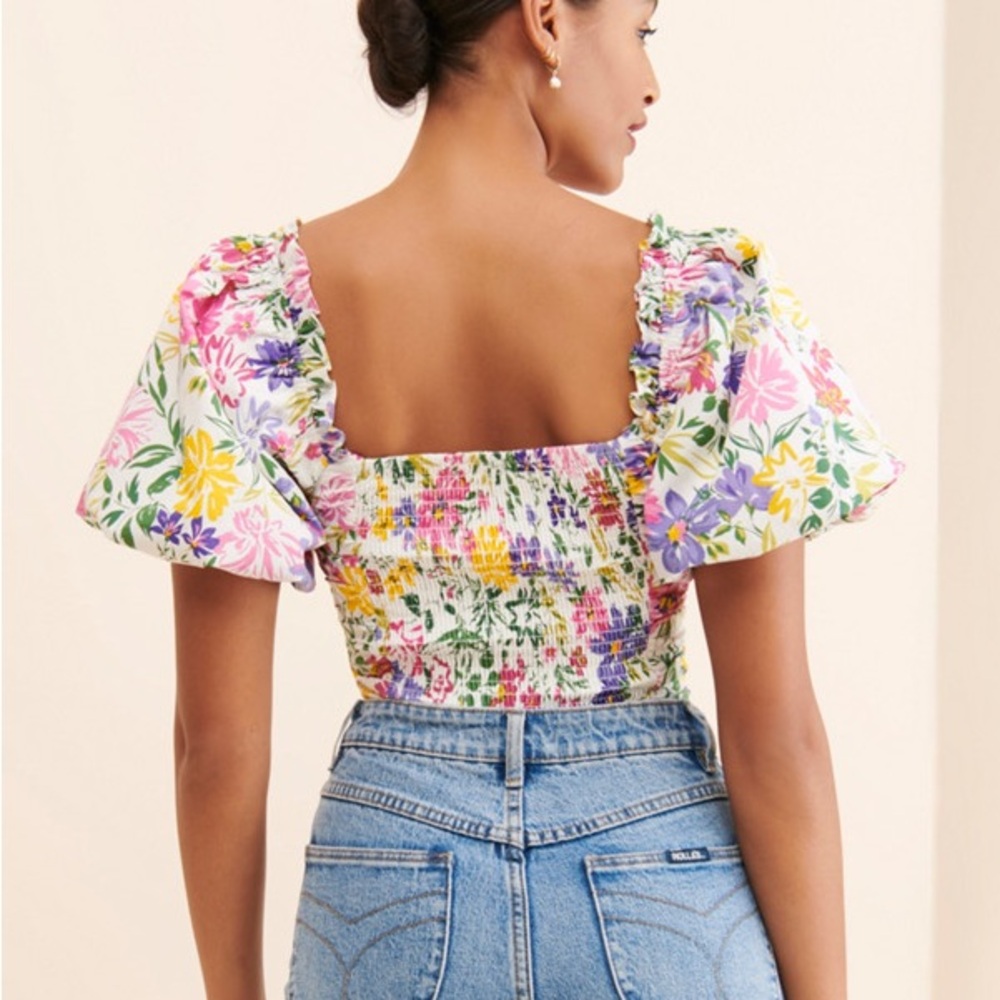 ASTR The Label NEW Lin Floral Square Neck Puff Sleeve Crop Top Sz M *Flaw - Picture 2 of 7